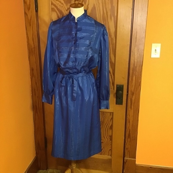 Vintage 80s Blue Midi Dress | Long Sleeve Button Up Tie Waist Dress - Picture 9 of 10